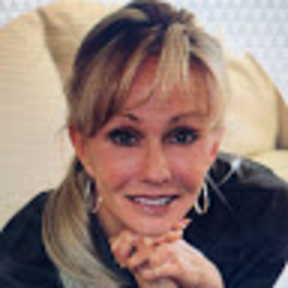Meet your Posher, Cynthia
